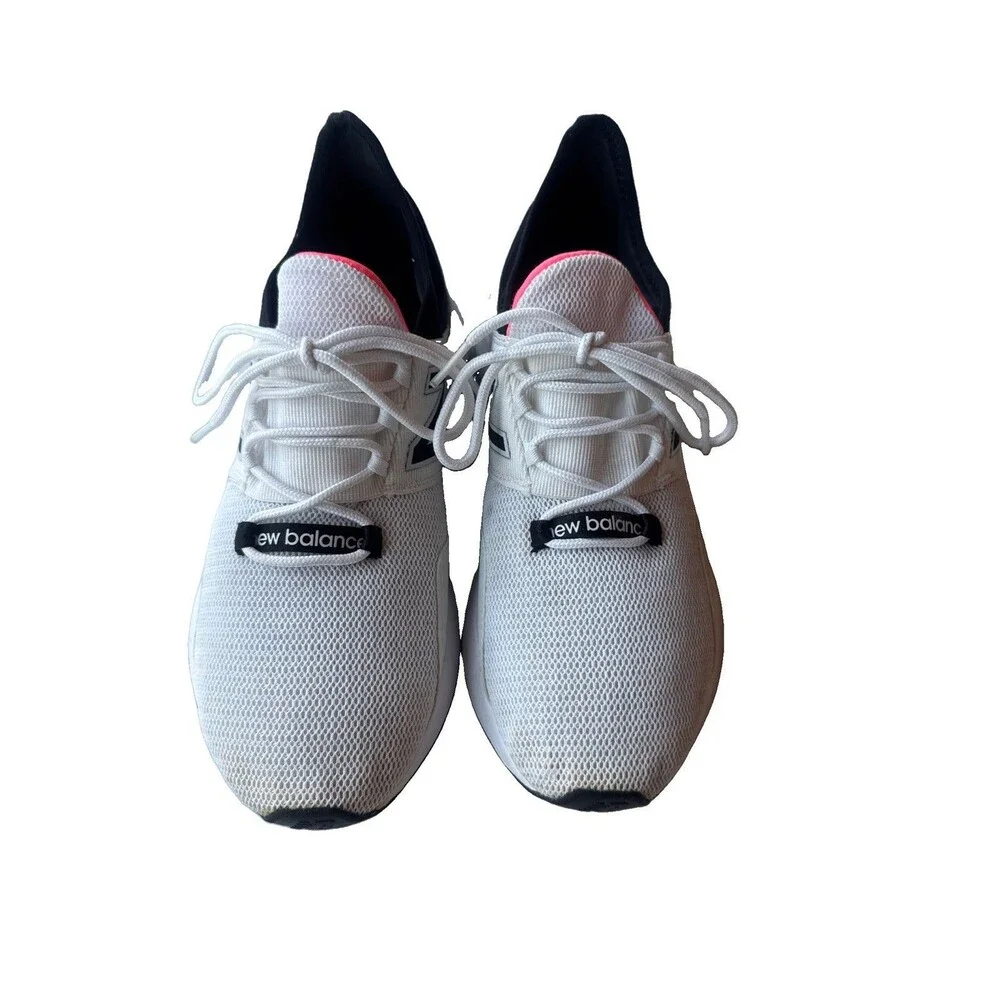 New Balance Fresh Foam Roav Women's Size 10 White Black Pink WROAVLW Excellent